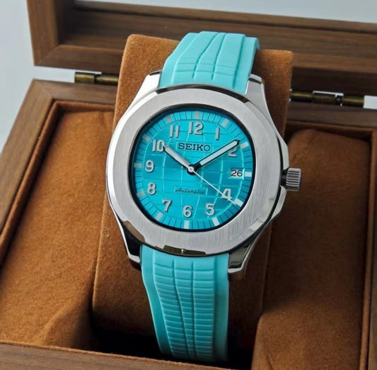 Seiko Mod Aquanaut Turquoise - ModGods