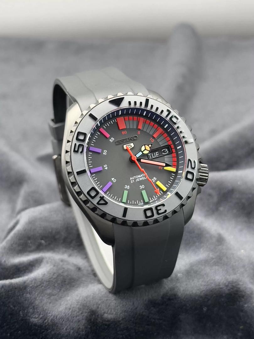Seiko Mod GMT Diver Rainbow - ModGods
