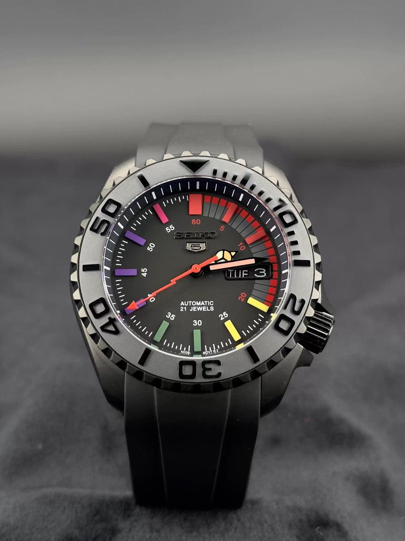 Seiko Mod GMT Diver Rainbow - ModGods